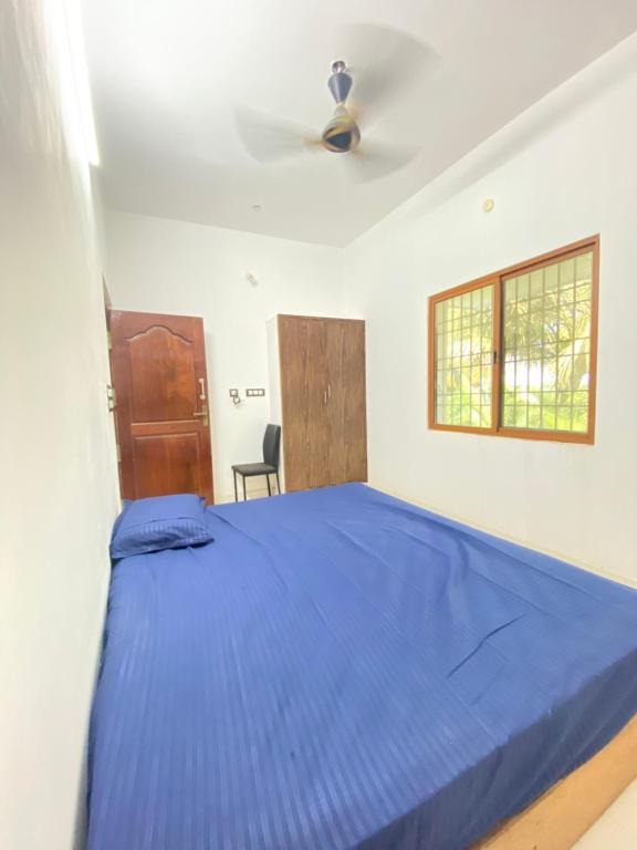 White Villa — Room 2